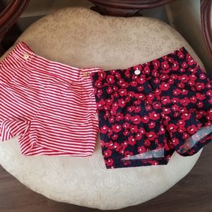 Set of 2 red shorts! 2fer spring/summer!